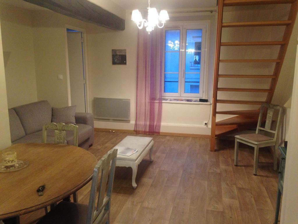Kasaloc Appartement Maintenon Buitenkant foto